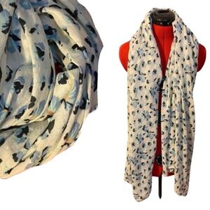 Lafayette Collection Scarf